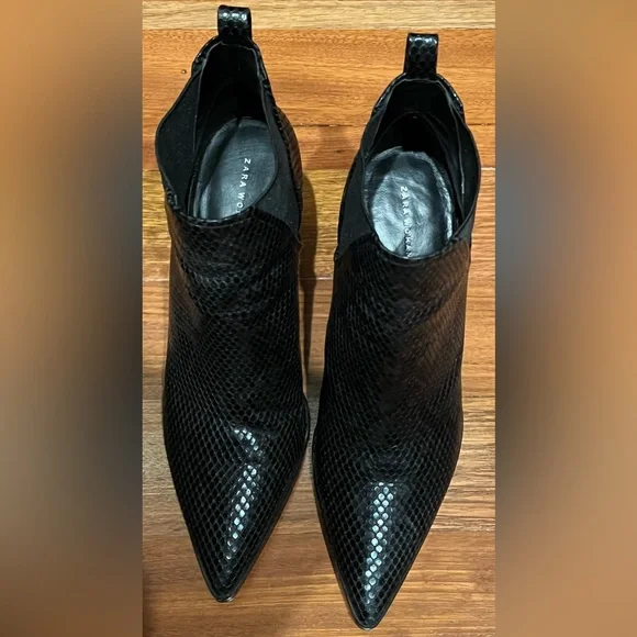 Zara hi heel boots - Picture 2 of 9